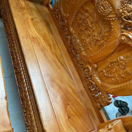 Salon gỗ bắc