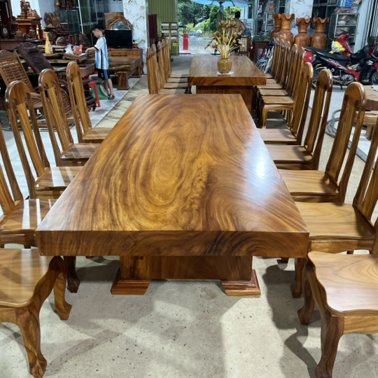 Bộ bàn dài 10 ghế, bàn gỗ nguyên khối
