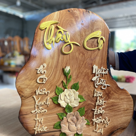 Chạm khắc tri ân-kính tặng - mẫu 11