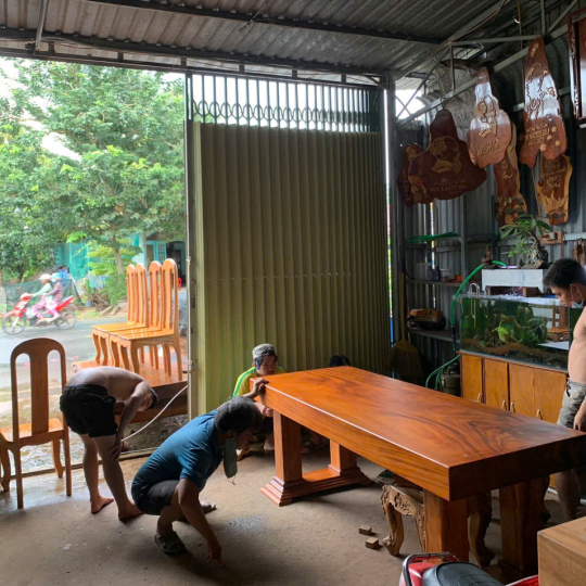 Bộ bàn nguyên khối gỗ + 8 ghế